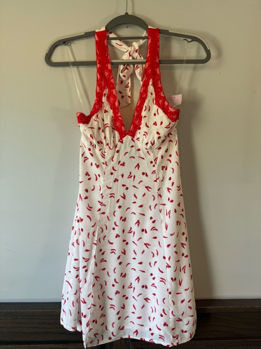 wild fable White Dress with Red Lace Trim and Red Pepper Print smal NWT